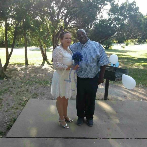 Meet your Posher, Shellie - Picture 1 of 1